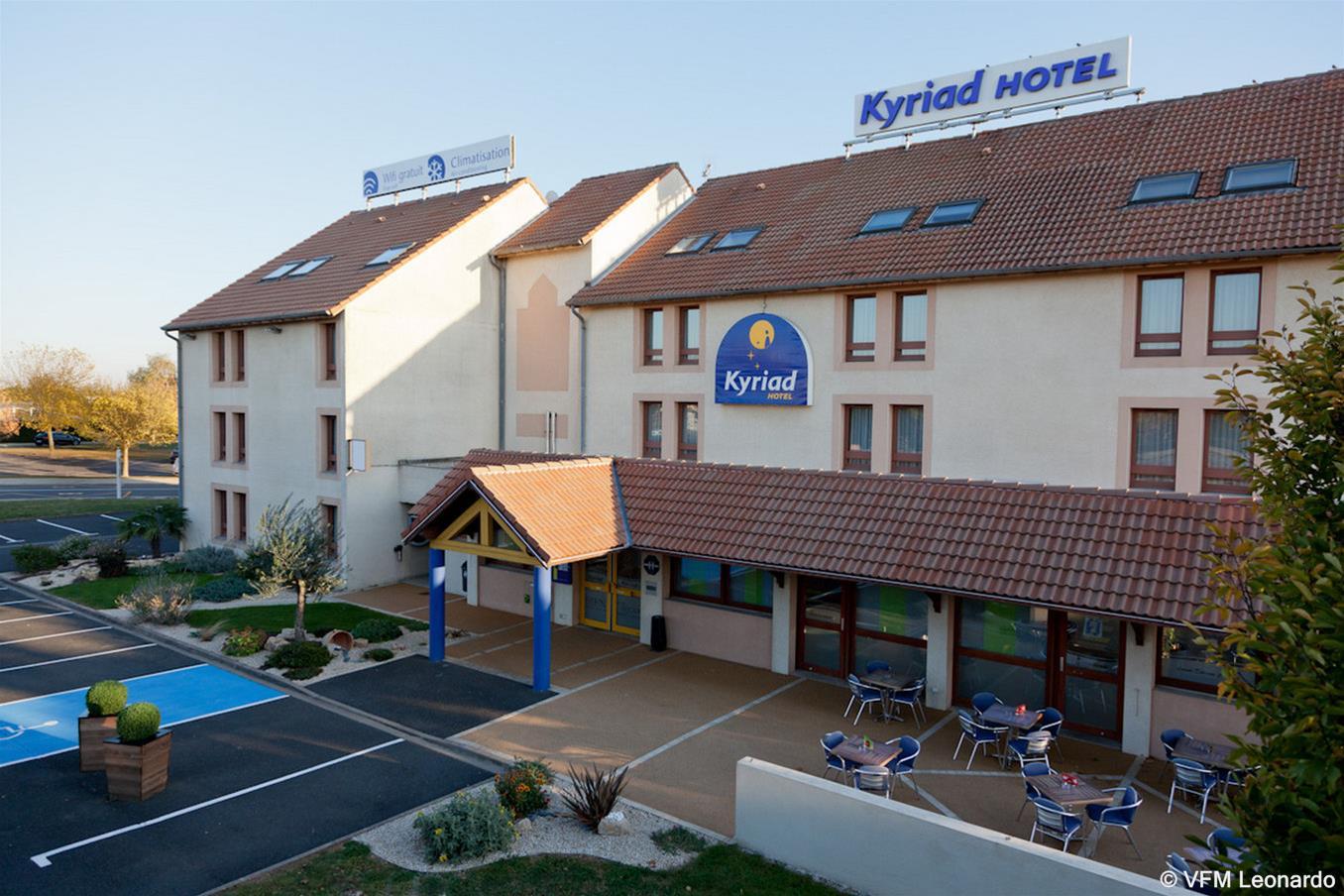 Kyriad Niort-Espace Mendesfrance Exterior foto