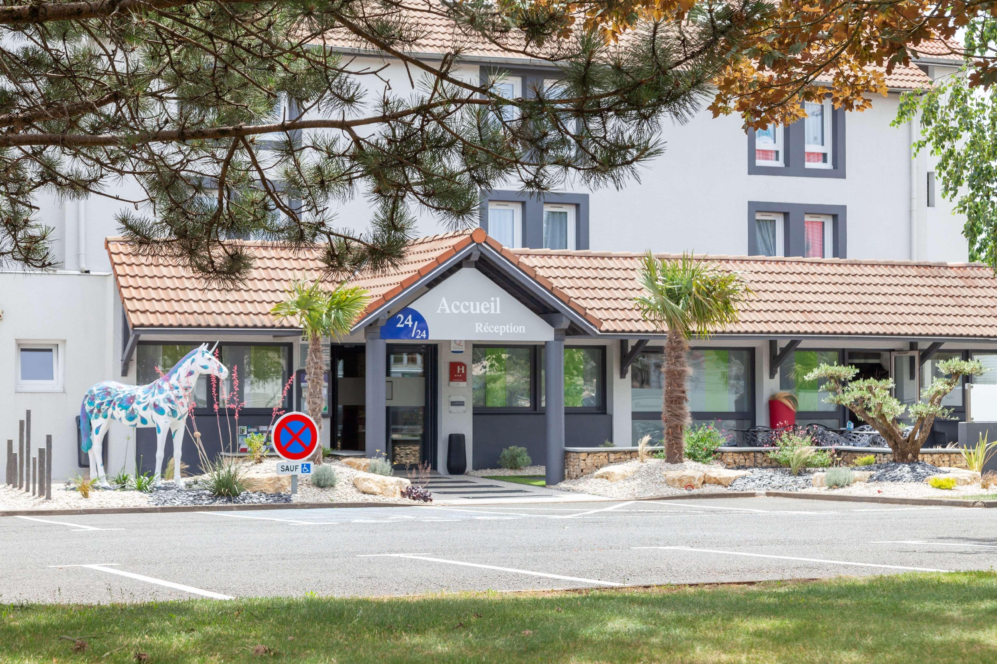 Kyriad Niort-Espace Mendesfrance Exterior foto